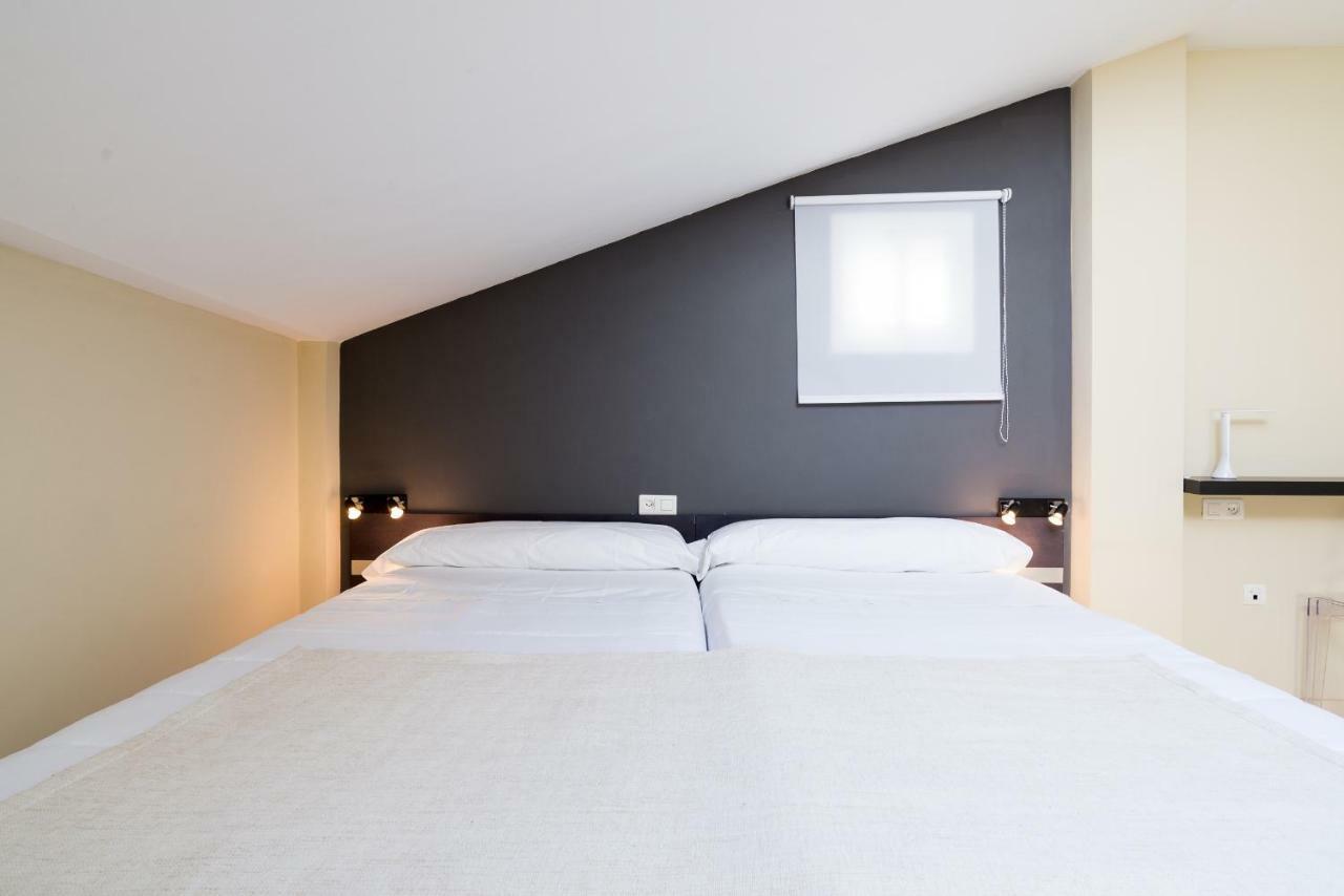 Apartament Gr3-Renovated Apt Next To Old Town With Cozy Terrace Malaga Zewnętrze zdjęcie